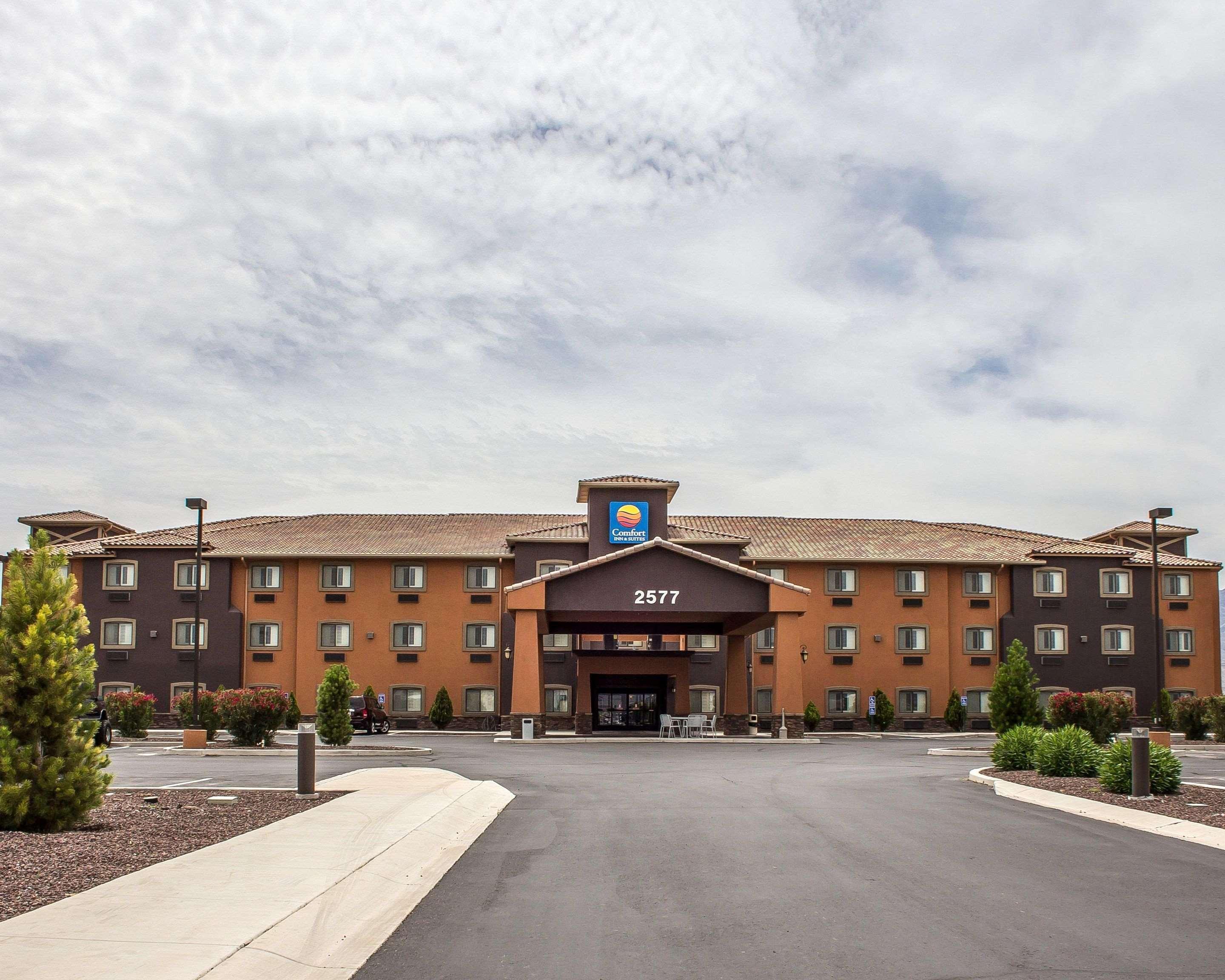 Comfort Inn And Suites Thatcher מראה חיצוני תמונה
