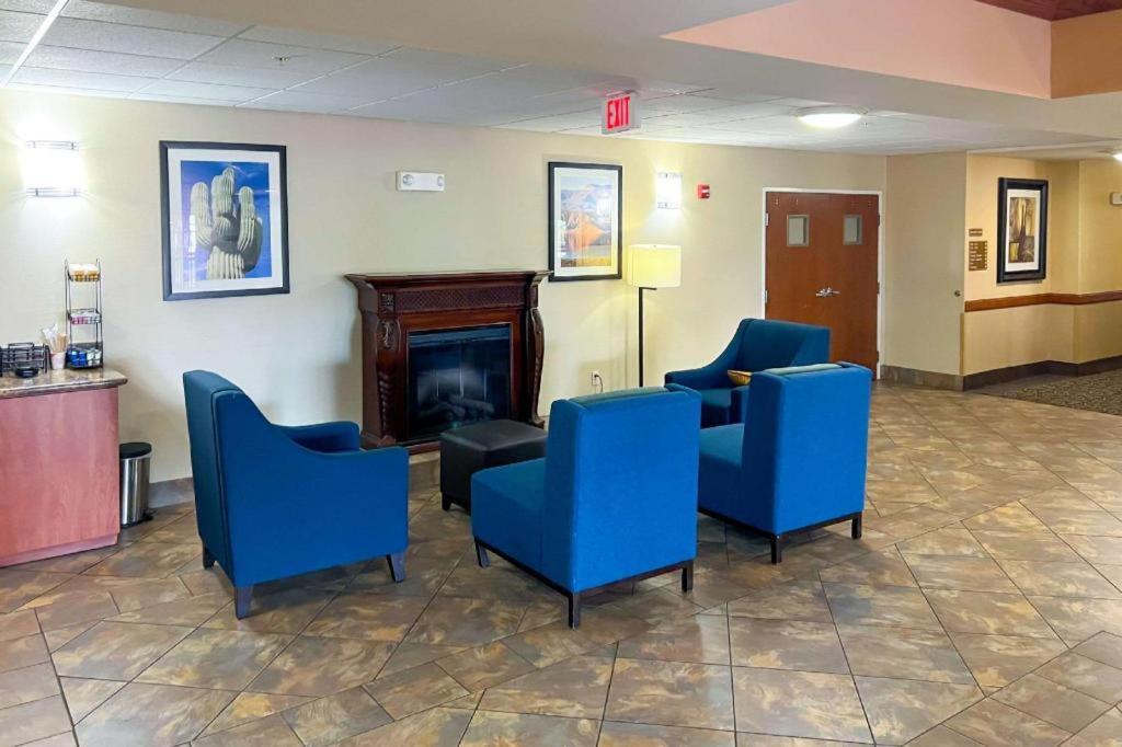 Comfort Inn And Suites Thatcher מראה חיצוני תמונה
