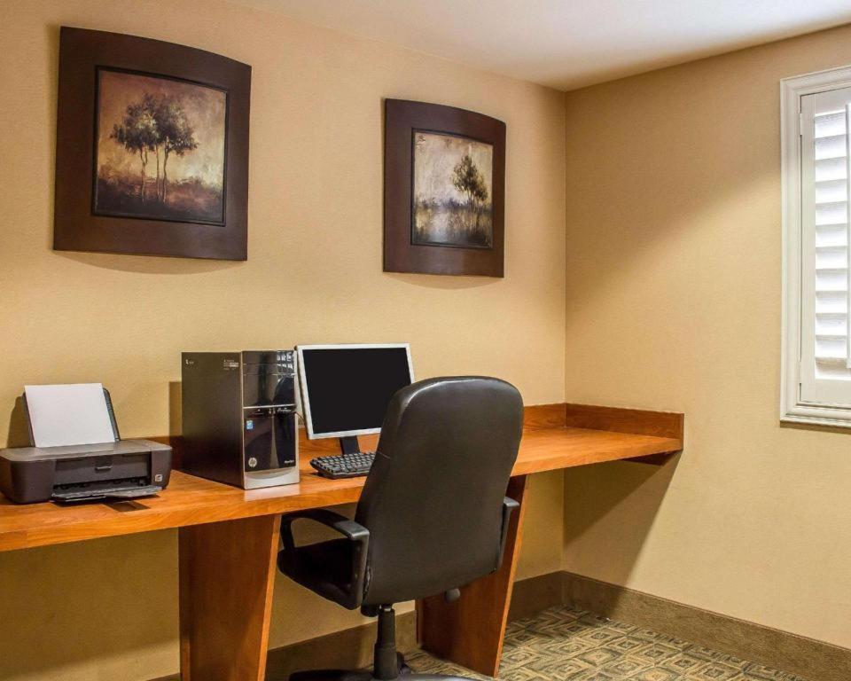 Comfort Inn And Suites Thatcher מראה חיצוני תמונה