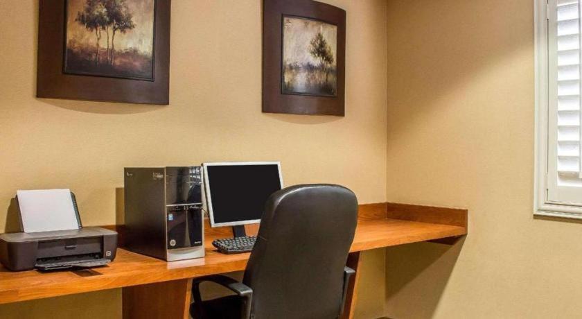 Comfort Inn And Suites Thatcher מראה חיצוני תמונה